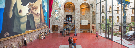 City_037_2022_08Museu_Dali_wb24035