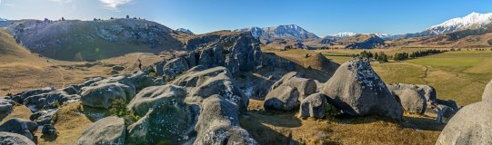 Land_077_2023_07Neuseeland_Felsenberge4_wb46074