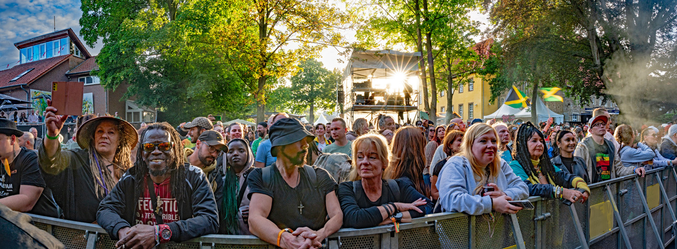 Stage_08_2025_ReggaeJam_28_wb