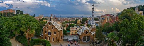 056_2022_08Barcelona_ParceGuelen_wb131