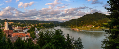 Panorama Grein an der Donau, Österreich